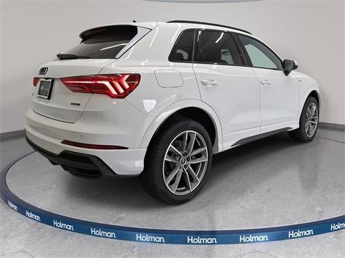 2025 Audi Q3 45 S line Premium