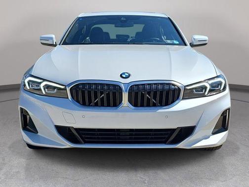 Mineral White Metallic 2024 BMW 330 i xDrive