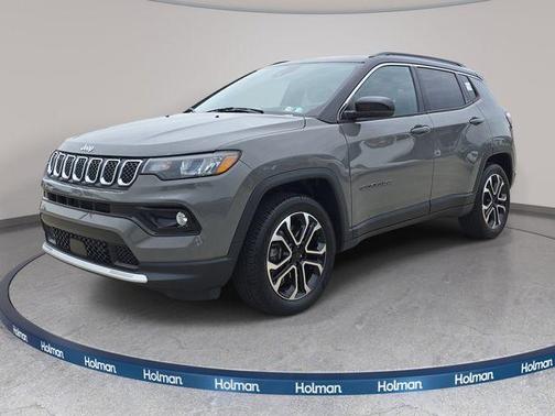 Sting Gray Clearcoat 2023 Jeep Compass Limited