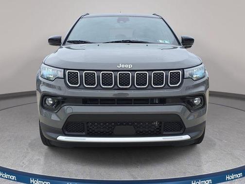 Sting Gray Clearcoat 2023 Jeep Compass Limited