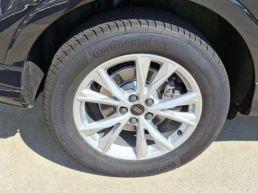 2025 Audi Q3 45 S line Premium