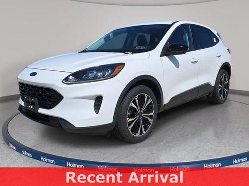 Oxford White 2021 Ford Escape SE