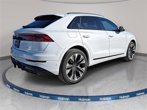 2026 Audi Q8 55 Premium