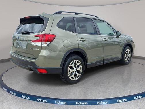 Jasper Green Metallic 2019 Subaru Forester Premium