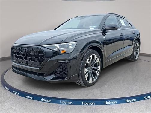 2025 Audi Q8 55 Premium