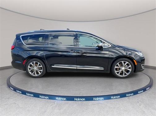 2019 Chrysler Pacifica Limited