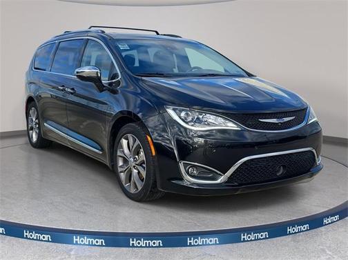 2019 Chrysler Pacifica Limited