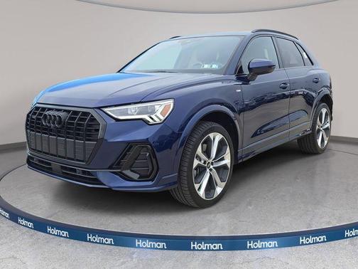 2022 Audi Q3 45 S line Premium