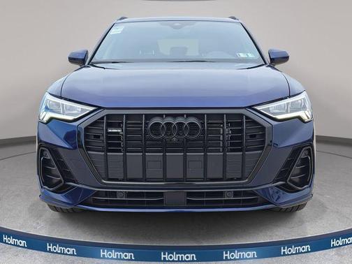 2022 Audi Q3 45 S line Premium