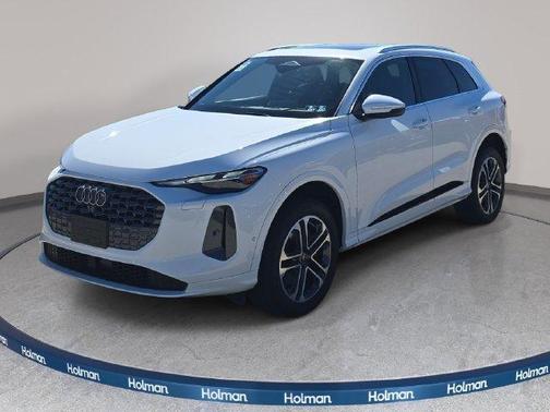 Arkona White 2025 Audi Q5 2.0T quattro Premium
