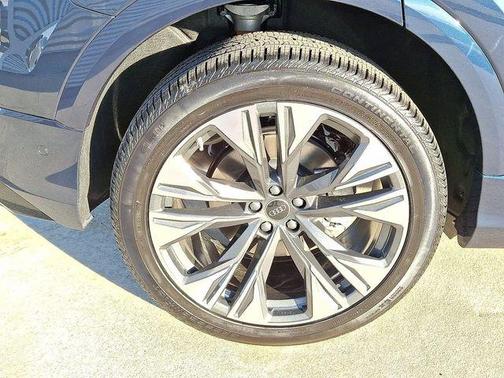 2026 Audi Q8 55 Premium