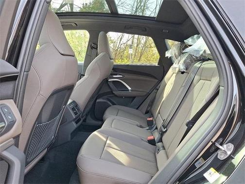 2025 Audi Q5 2.0T quattro Premium