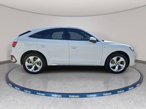 Ibis White 2023 Audi Q5 45 S line Premium Plus