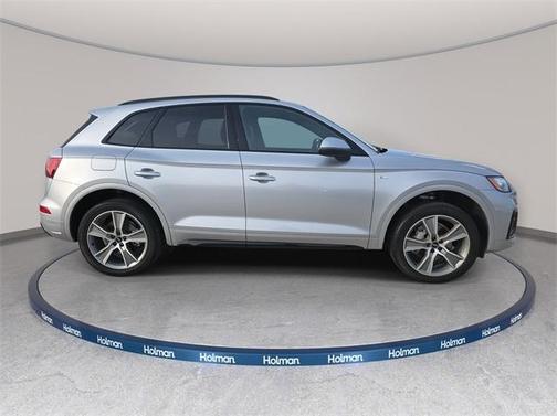 2025 Audi Q5 45 S line quattro Premium