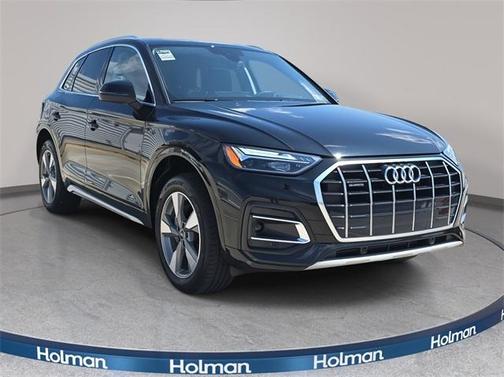 2024 Audi Q5 40 Premium