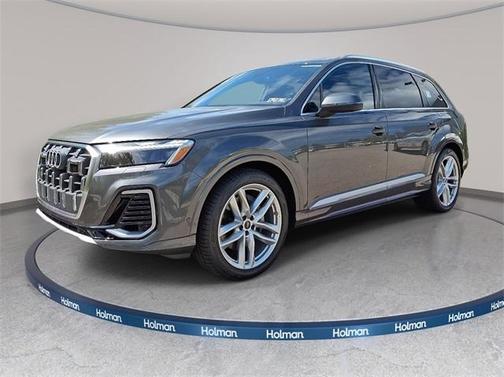 2025 Audi Q7 55 Premium Plus