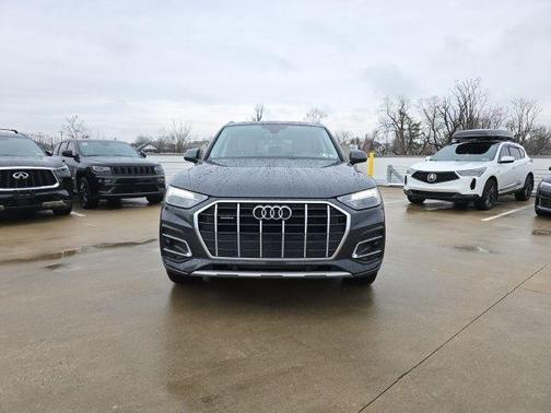 2023 Audi Q5 40 Premium