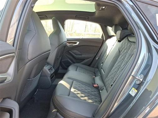 2025 Audi S5 3.0T quattro Premium