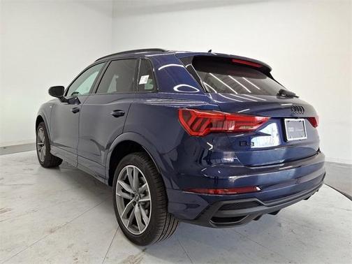 2025 Audi Q3 45 S line Premium