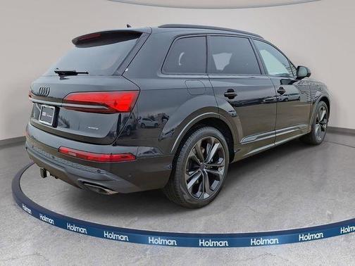2026 Audi Q7 55 Premium Plus