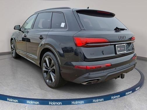 2026 Audi Q7 55 Premium Plus