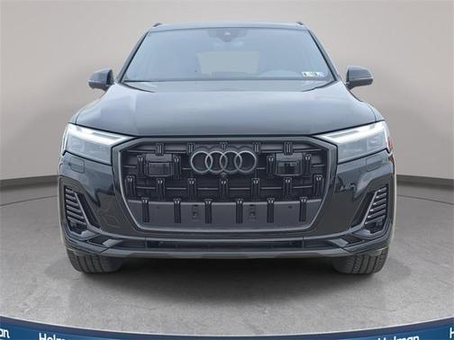 2025 Audi Q7 45 Premium Plus