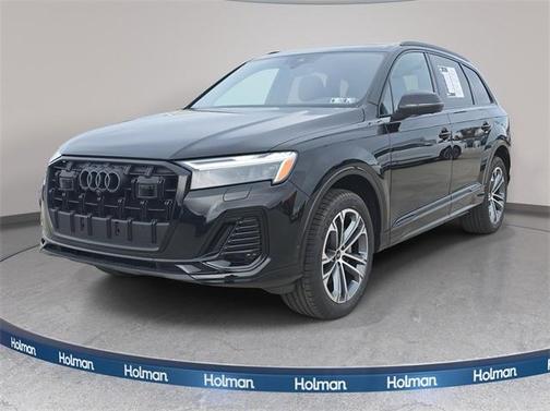 2025 Audi Q7 45 Premium Plus