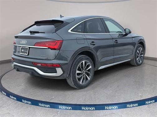 2022 Audi Q5 45 S line quattro Premium