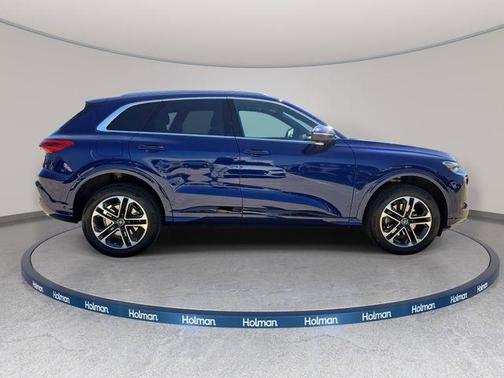 Navarra Blue Metallic 2025 Audi Q5 2.0T quattro Premium