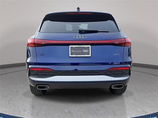 2025 Audi Q5 2.0T quattro Premium