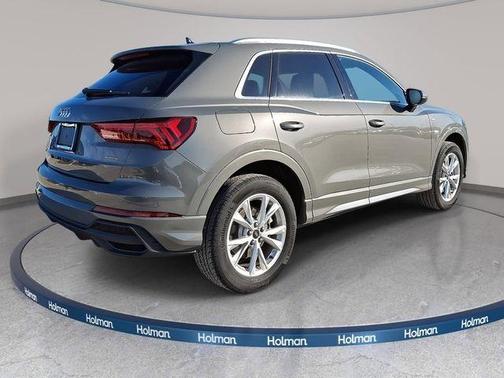 2025 Audi Q3 45 S line Premium