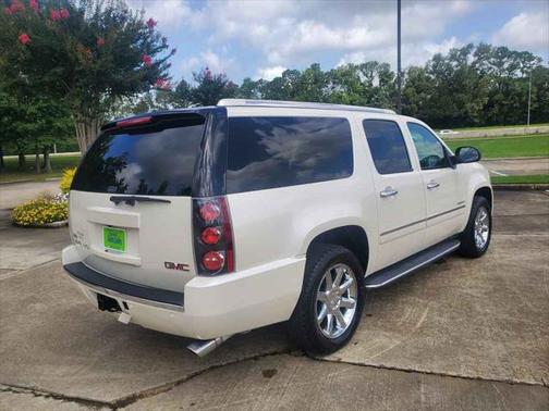 2011 GMC Yukon XL Denali