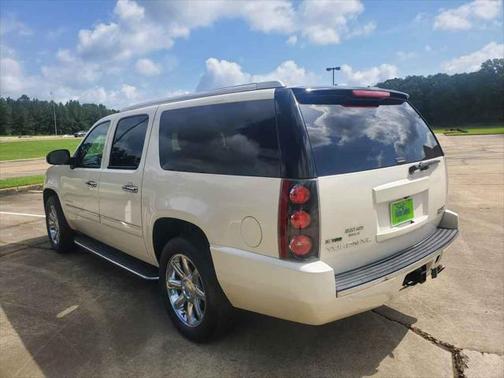 2011 GMC Yukon XL Denali