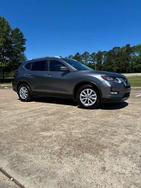 Gun Metallic 2018 Nissan Rogue SV