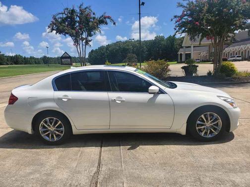 2009 INFINITI G37 Journey