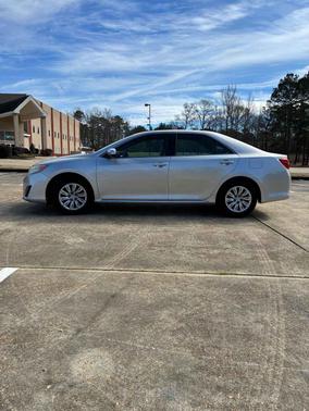 2013 Toyota Camry LE