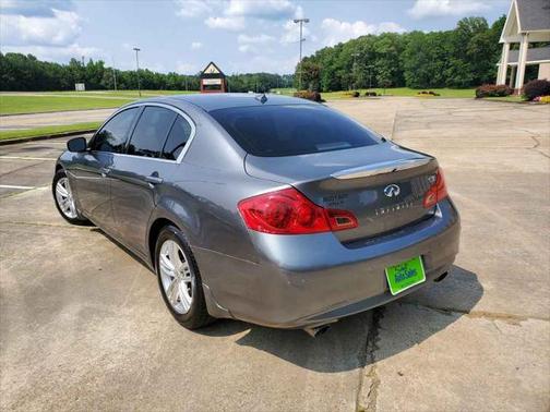 2011 INFINITI G37 Journey