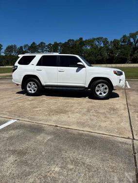 Super White 2016 Toyota 4Runner SR5 Premium