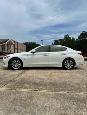 Majestic White 2016 INFINITI Q50 3.0T Premium