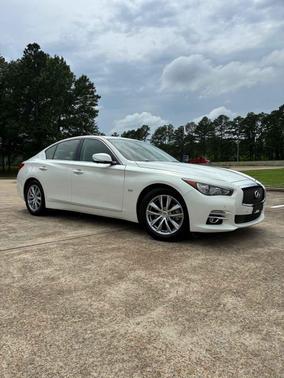 Majestic White 2016 INFINITI Q50 3.0T Premium