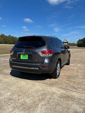 2013 Nissan Pathfinder SL