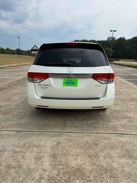 White Diamond Pearl 2016 Honda Odyssey EX-L