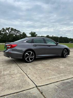 Modern Steel Metallic 2018 Honda Accord Sport