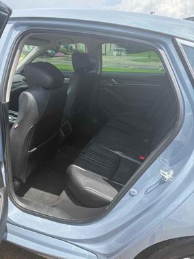 Sonic Gray Pearl 2022 Honda Accord Sport SE 1.5T