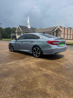 Sonic Gray Pearl 2022 Honda Accord Sport SE 1.5T