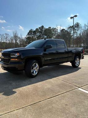 2017 Chevrolet Silverado 1500 Custom