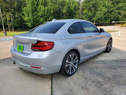 2018 BMW 230 230i