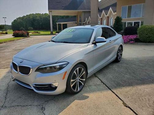 2018 BMW 230 230i