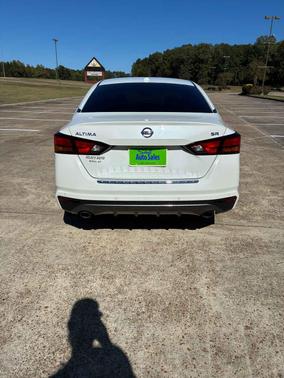 2020 Nissan Altima 2.5 SR