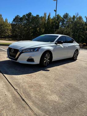 2020 Nissan Altima 2.5 SR